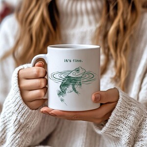 Rolig grodmugg Det är fint kaffekopp söt estetisk groda present vintagestil djurmugg sarkastisk humor kopp trendig mememugg presentidé bild 3