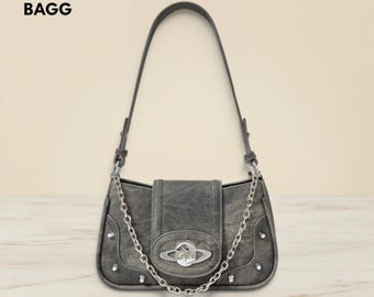 Vintage COACH Y2K Soho Hamptons Black Leather Signature Satchel