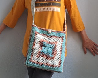 Hand Crochet Granny Square Messenger, Crochet Granny Square Bag, Boho Hippie, Weekender Bag, Hobo Boho Bag, Festival Bag,Hobo Crossbody Bag