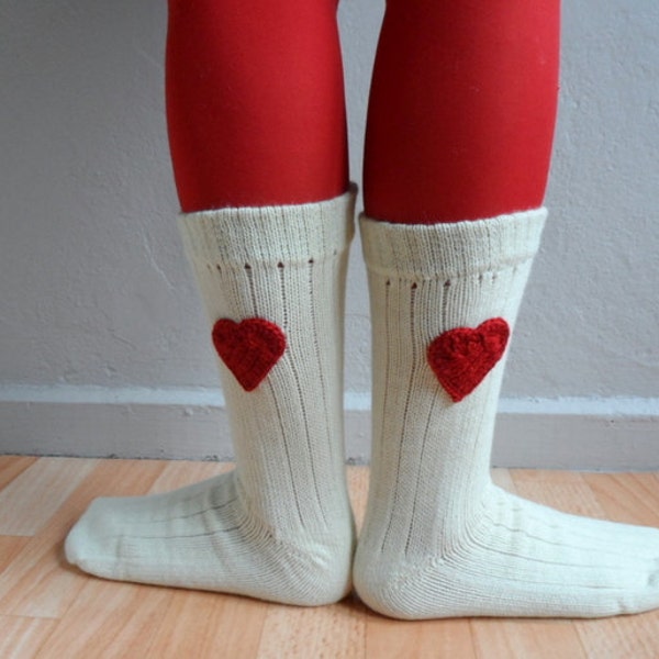 Heart Socks, Wool Socks, Unisex Socks in Cream Red, Christmas Gift, Winter Accessories