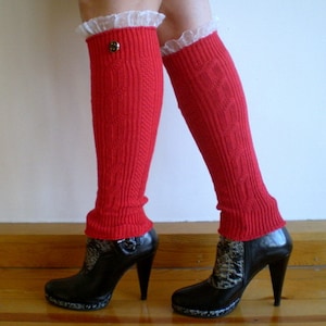Frilly rode beenwarmers, laarstoppers, laarssokken met tule kant, Valentijnscadeau