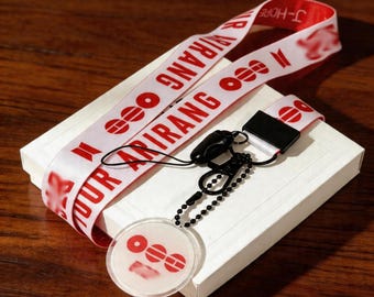BTS Arirang Lanyard Schlüsselbund, Armee BTS Umhängeband, 2026 World Tour Idol Thema Schlüsselbund Telefon Lanyard, Bangtan Boys Tour Strap Schlüsselhalter