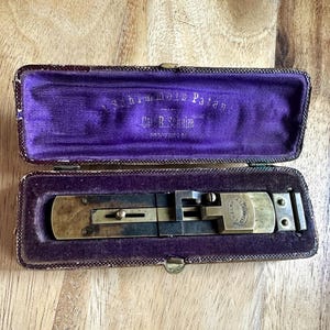 Balanza de oro alemana antigua, balanza de ensayo Carl R. Schnitzel, instrumento de minería antiguo