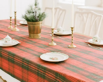 Banquet Size Tartan Tablecloth | Cotton Blend 1990s Traditional Red Green | Christmas Dining Decor