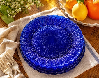 Vintage Arcoroc Royal Sapphire Blue Glass middagstallrikar | Fransk koboltpressad glas (25 cm diameter)