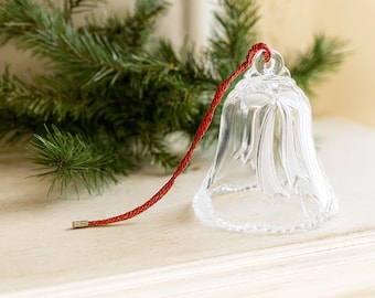 Mikasa Kristall-Weihnachtsglocke | Vintage-Design mit mattiertem Stechpalmenzweig und rotem Seil | Weihnachtsgeschenk