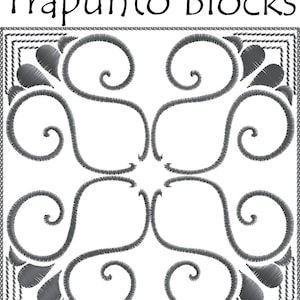 Pode incluir: Uma ilustração em preto e branco de um desenho tradicional de bloco de acolchoado com um padrão repetitivo de redemoinhos e laços. O desenho é chamado de "Trapuntro Blocks".