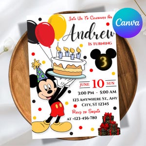 Könnte beinhalten: Eine Geburtstagseinladung mit Micky Maus, die einen Kuchen mit Kerzen hält. Die Einladung enthält den Namen "Andrew", die Zahl "3" und Veranstaltungsdetails. Ballons in Rot, Gelb und Schwarz sind ebenfalls vorhanden.