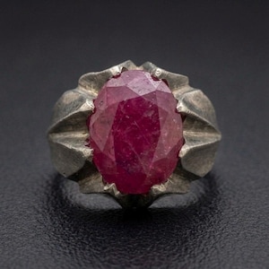Men's Designer Ring in Hammered 925 Sterling Silver with Large Faceted Oval Ruby (approx. 18x14mm) - Raw & Antique Style - Size FR 59