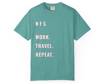 Camiseta Work Travel Repeat, Camiseta para nómadas digitales, Regalo para amantes de los viajes, Camiseta para trabajo remoto, Camiseta minimalista de viaje