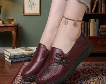 Handmade Grounded Leather Women Shoes – Artisan Casual Shoes, Comfortable Walking Wear