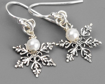 Snowflake Earrings for Women Sterling Silver Pearl Drop Earrings for Women Snowflake Jewelry Winter Wedding Earrings for Bridesmaids