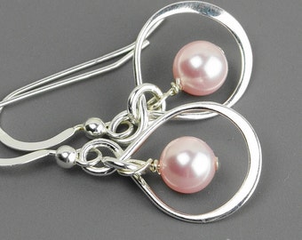 Pink Pearl Earrings -Sterling Silver Infinity Earrings -  Pearl Drop Earrings - Bridesmaid Jewelry - Silver Dangle Earrings