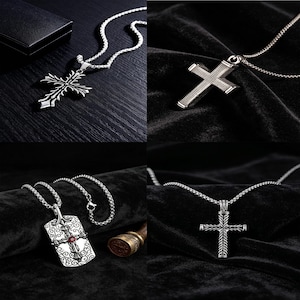 Pode incluir: Um conjunto de três canecas de cerâmica com acabamento salpicado e fosco. As canecas são em tons de creme, cinza claro e cinza escuro. Cada caneca tem um design simples e minimalista, ideal para café ou chá.