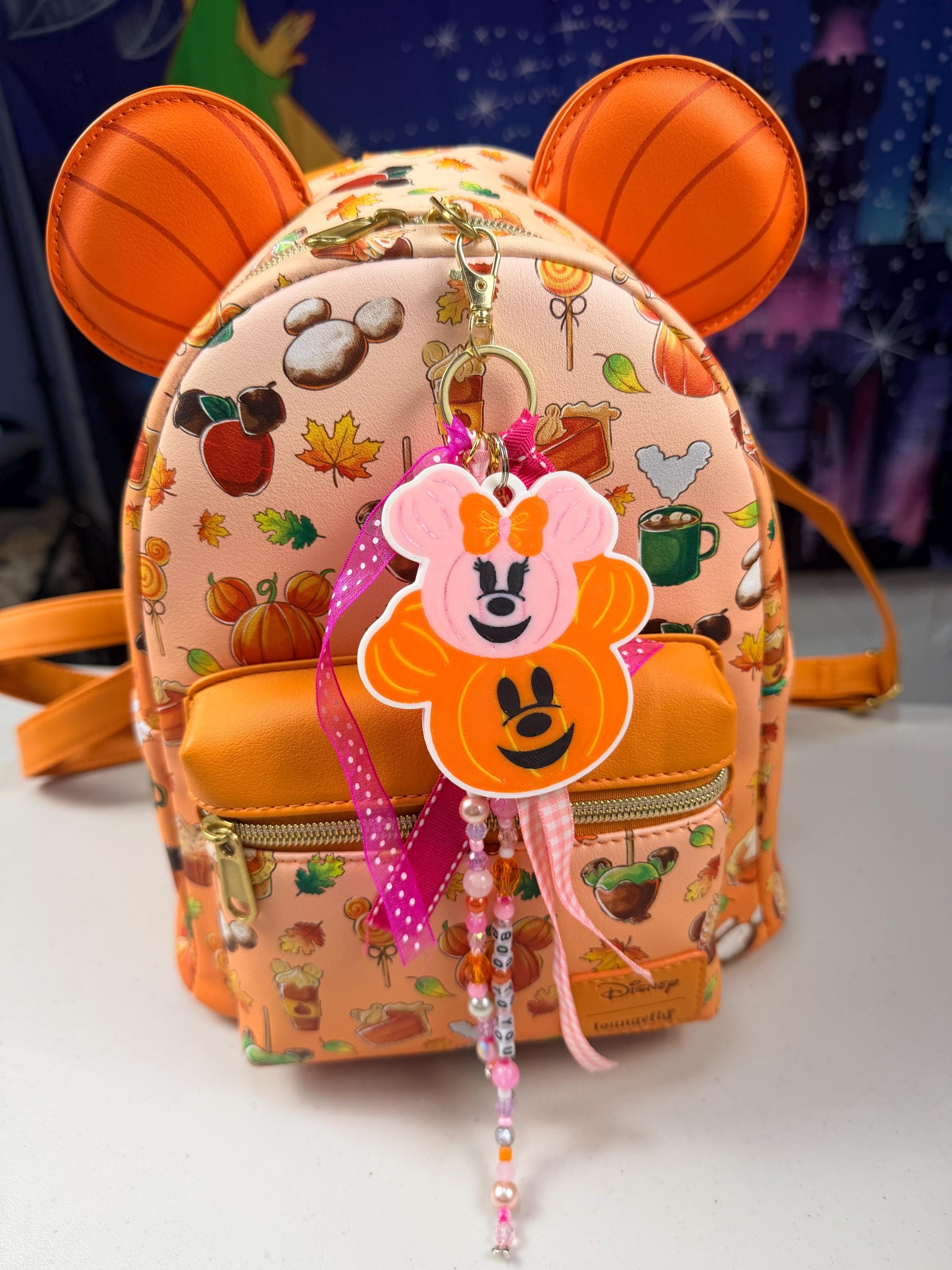 Disneyland keychain - Etsy 日本
