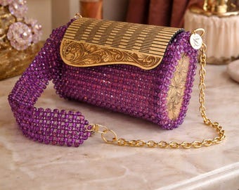 Handgemachte Tasche aus transparenten violet Acrylperlen