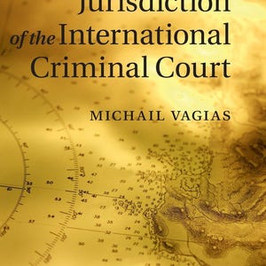 Puede incluir: Portada del libro "The Territorial Jurisdiction of the International Criminal Court" de Michail Vagias. El fondo presenta una carta náutica en tonos dorados y marrones, con texto en negro.