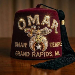 手作りのシュライナーズ・フェズ：カスタムメイドのフリーメイソン衣装、金糸刺繍、ウール製シュライナーズハット