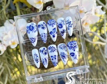 Delft Blue Pottery Gel Press On Nails