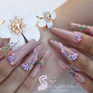 Business is Blooming Gel Press On Nails image 1