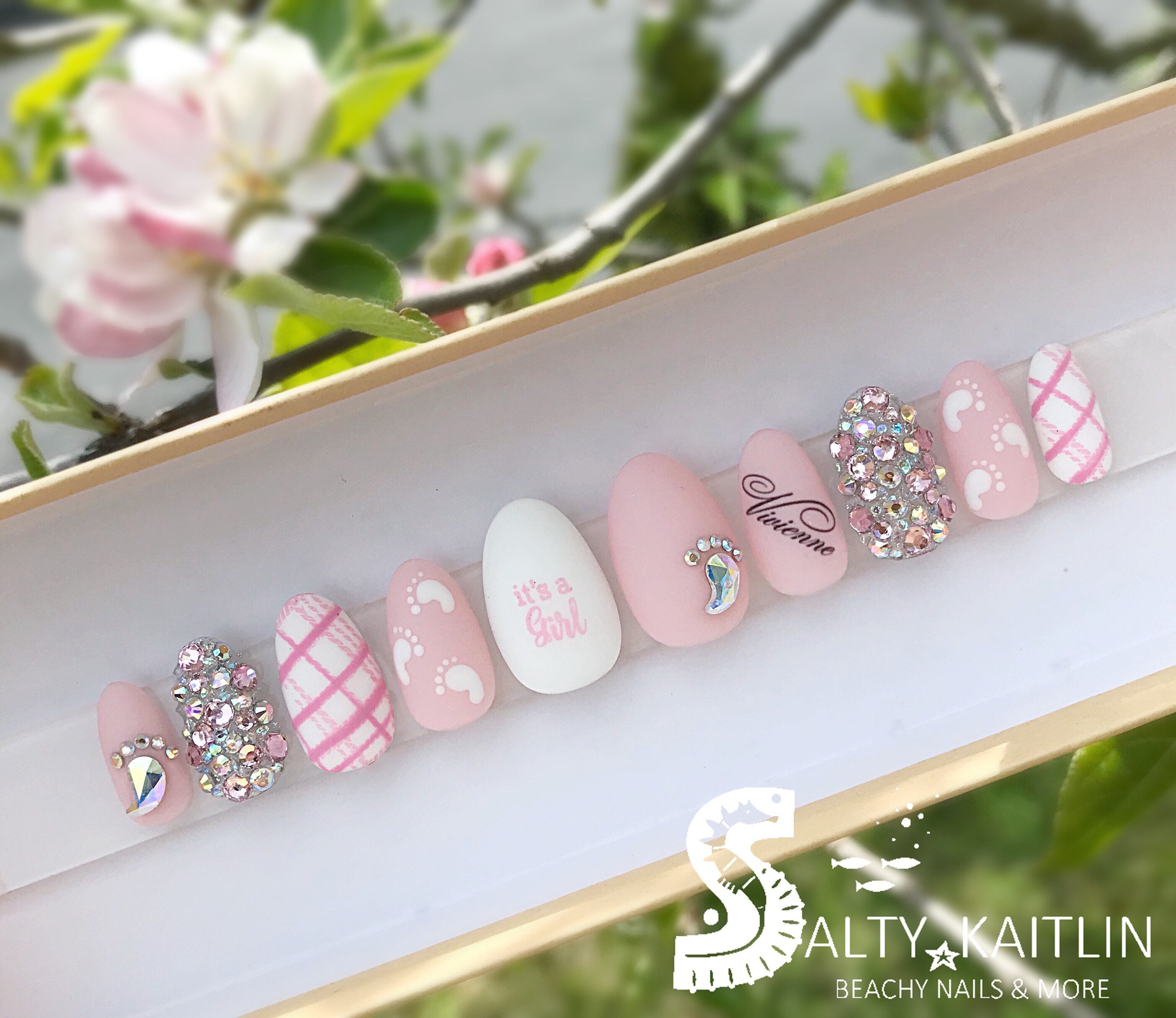 Buy Its A Girl Baby Shower Press on Gel Nails Online in India - Etsy
