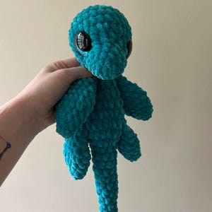 Pebbles Plesiosaurus XL PDF-MÖNSTER - Virkat dinosauriemönster
