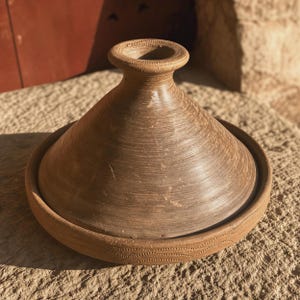 Großer handgemachter marokkanischer Tajine Topf | Unglasierte Terrakotta Schüssel zum Kochen