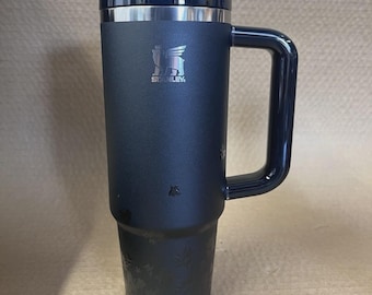 Stanley x JENNIE BLACKPINK Quencher LUXE 40oz Tumbler
