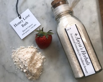 Organic honey sea salt bath: Organic Bath Salts With Revitalizing Quince Extract, Hibiscus Flower, Honey & Pine. Bain de l'amour. Love bath.