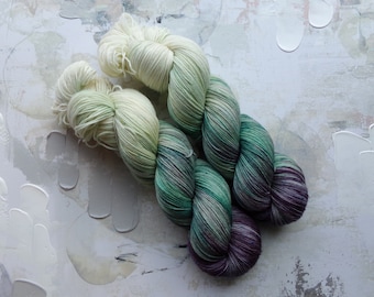 Neutral Ground - Hand dyed Yarn, Handdyed Yarn, Sock Yarn, Wool Yarn,- Java, Evergreen - Fingering Weight– 100g