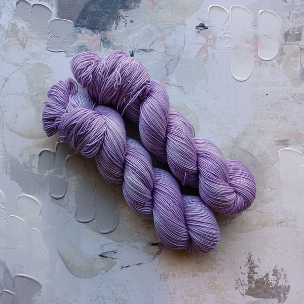 Amethyst - Hand dyed Yarn / Handdyed Yarn, Sock Yarn, Wool Yarn, Light Purple - 75/25 Superwash Merino and Nylon – Fingering Weight -100g