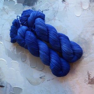 Indigo - Hand dyed Yarn / Handdyed yarn, Sock Yarn, Wool Yarn - Dark Blue - SW Merino / Nylon - Fingering Weight - 100g