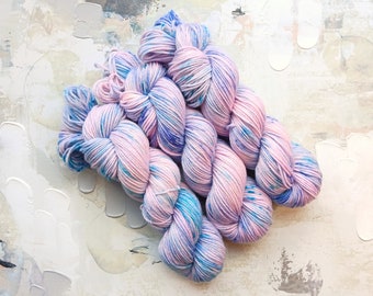 Freestyle Hand dyed Yarn / Handdyed yarn, Worsted Yarn, Wool Yarn, Speckled Yarn - A140 - Pink, Blue, Teal - Worsted Weight 100g