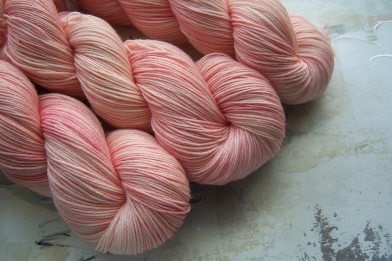 100g Sock Yarn Peach Coral Hand dyed Yarn Handdyed yarn SW Merino Nylon or Merino Cashmere Nylon Fingering Weight Wool Yarn
