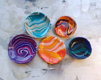 Ring Dishes / Jewelry Dishes / Ring Bowls - Marble Designs in different colors and sizes