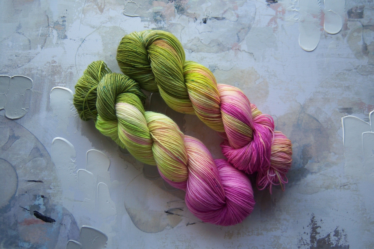 azelea green and pink hand dyed yarn