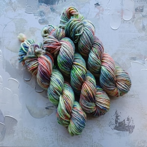 Freestyle Hand dyed Yarn / Handdyed yarn, Bulky Yarn, Wool Yarn, Orange Green and Blue - A095 - Bulky Weight - 100g
