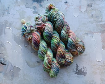 Freestyle Hand dyed Yarn / Handdyed yarn, Bulky Yarn, Wool Yarn, Orange Green and Blue - A095 - Bulky Weight - 100g