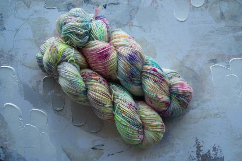 Chaos Theory - Hand dyed Yarn, Rainbow Yarn, Sock Yarn, Speckled Yarn – Singles Yarn, BFL, or Classic Sock - Fingering Weight – 100g image 2