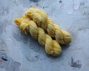 Hatchling - Hand dyed Yarn / Handdyed yarn, Sock Yarn, Wool Yarn - Soft Yellow - Superwash Merino & Nylon – Fingering Weight