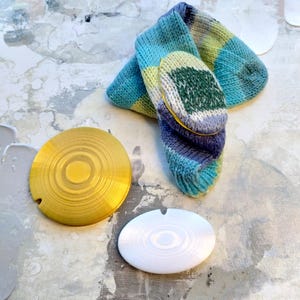Darning Discs 2 pack, Optional 10 Pack of Darning Yarn, Darning Thread, Wool and Cotton yarn for mending clothes and fabric