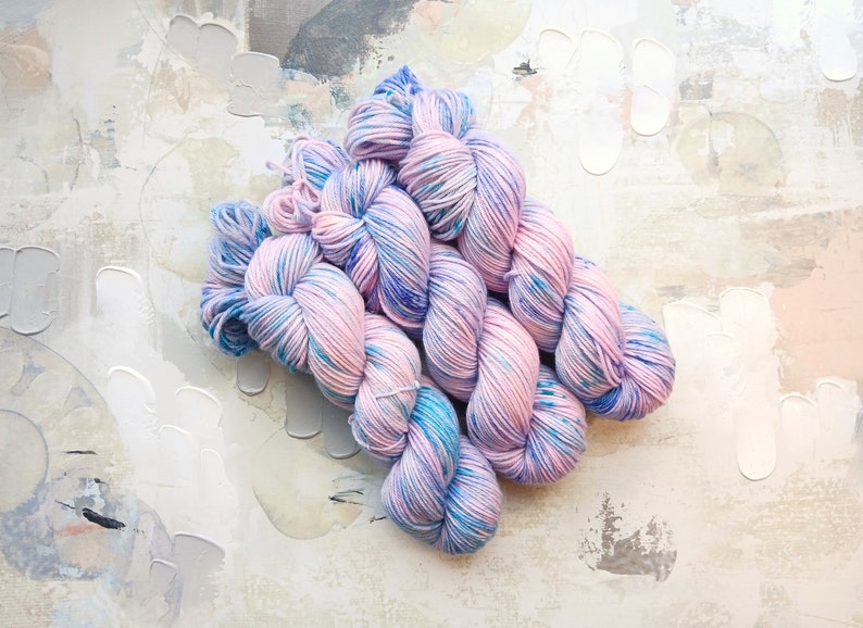 Freestyle Hand dyed Yarn / Handdyed yarn, Worsted Yarn, Wool Yarn, Speckled Yarn A140 Pink, Blue, Teal Worsted Weight 100g image 1