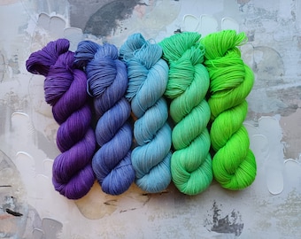 Hummingbird gradient set, Hand Dyed Yarn / Handdyed yarn, Sock Yarn, Wool yarn - Green, Blue, Purple - 100g sets