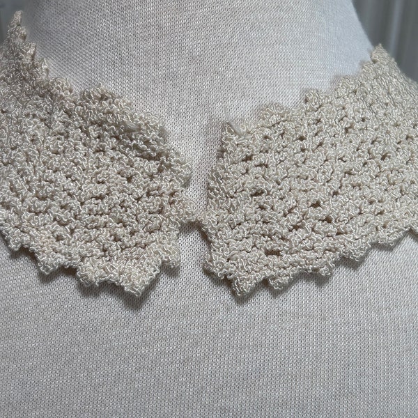Vintage hand crochet collar ivory vintage lace detachable collar