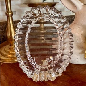 Vtg 24% leaded crystal glass Oval Photo Frame by Action