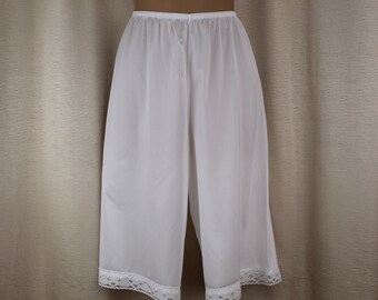 Vintage Rare Charmode 1950's Satiny Silky White Full Slip Size 38