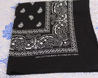 Vintage Black Bandana 1990's Cotton 21.5 X 20"