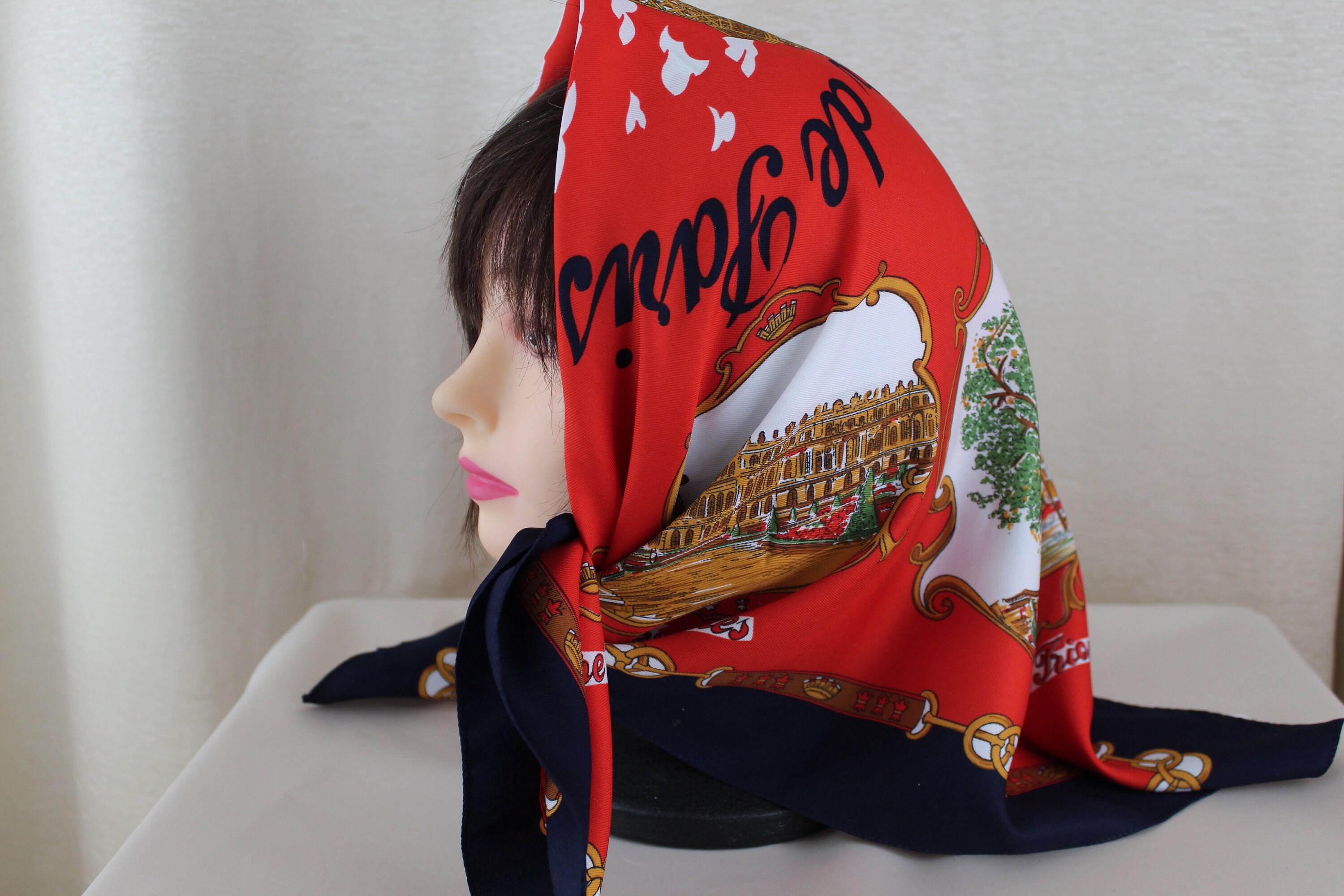 Vintage Roger L. Paris French Landmarks Souvenir Scarf Lahmy