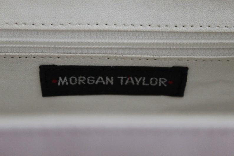 Vintage Morgan Taylor White Leather Cross Body Hand Bag image 5