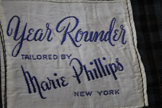 Vintage Year Rounder by Marie Phillips 1940's Pla… - image 9